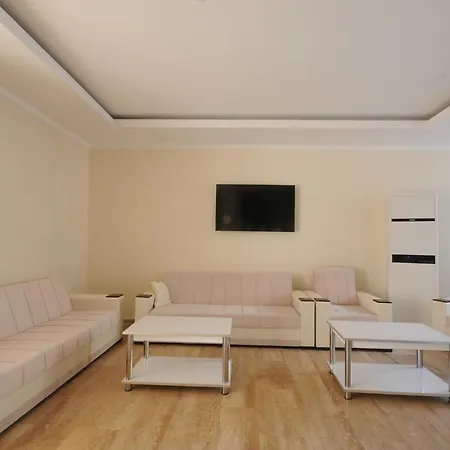 Kent Studyo 3* イチュメレール