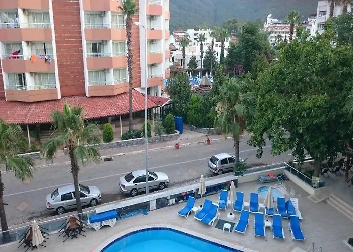 Bed & Breakfast Kent Studyo İçmeler