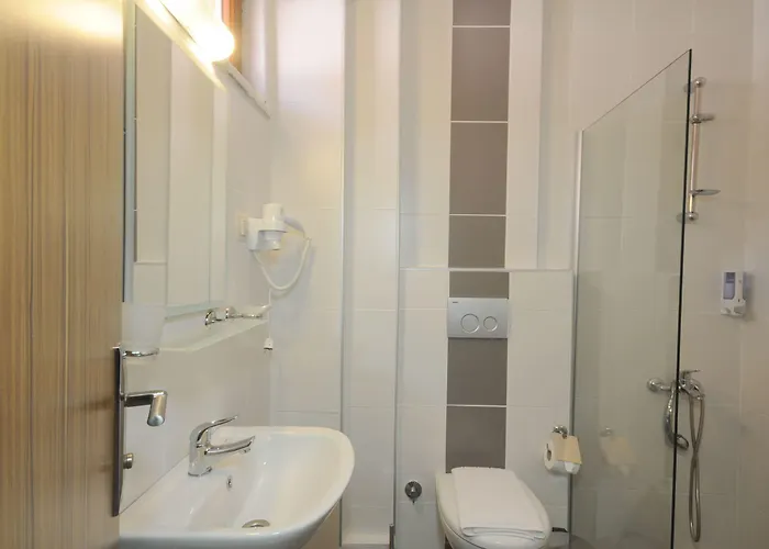 Kent Studyo Bed & Breakfast 3*